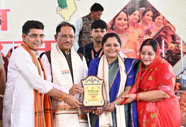 माताओं-बहनों का सम्मान, सुरक्षा और आर्थिक सशक्तिकरण हमारी सर्वोच्च प्राथमिकता : मुख्यमंत्री विष्णु देव साय