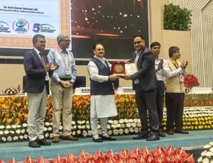  आयुष्मान भारत योजना के प्रभावी क्रियान्वयन में छत्तीसगढ़ को राष्ट्रीय स्तर पर मिला प्रतिष्ठित सम्मान