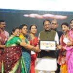 मुख्यमंत्री की मौजूदगी में बहतराई स्टेडियम में गूंजा तीजा तिहार का उल्लास, छत्तीसगढ़ी संस्कृति और नारी शक्ति का दिखा भव्य संगम, मुख्यमंत्री साय ने कहा-  आस्था और पारिवारिक खुशहाली का महापर्व है तीजा  