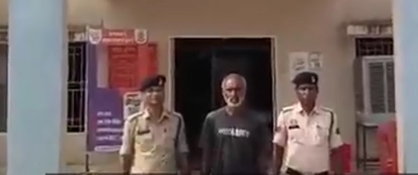CG: सब्जी बाड़ी में बिछाया करंट बना मौत का जाल, मवेशी चराने गए 60 वर्षीय बुजुर्ग की मौत; आरोपी गिरफ्तार