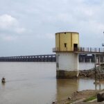 गंगरेल बांध से पानी छोड़ने के बाद महानदी का जलस्तर बढ़ा, सारंगढ़ जिला प्रशासन अलर्ट, कलेक्टर ने नदी किनारे एवं संभावित प्रभावित क्षेत्रों में सतर्कता बरतने के दिए निर्देश
