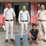 Raigarh News: मोबाइल टावर से बैटरी चोरी करने वाला फरार आरोपी गिरफ्तार, तमनार पुलिस ने चोरी की 2 बैटरियां की बरामद कर भेजा जेल