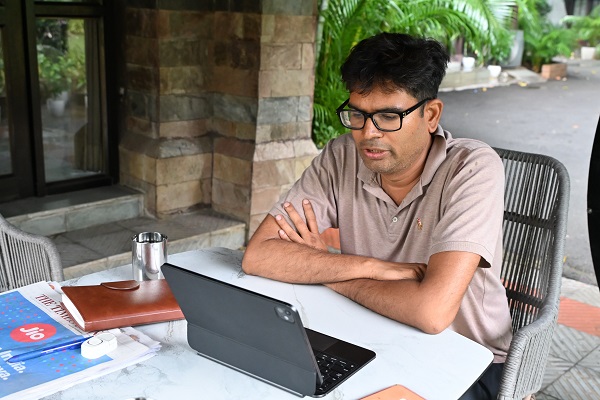 वित्त मंत्री ओपी चौधरी ने रायगढ़ विधानसभा के सरिया क्षेत्र की विकास परियोजनाओं की समीक्षा की