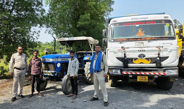 CG News: रेत के अवैध परिवहन पर प्रशासन की सख्त कार्रवाई, 7 वाहन जब्त