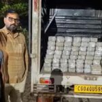 CG News: पिकअप के सीक्रेट चैंबर में 4 करोड़ रुपए कैश, दरवाजा खोलते ही फटी रह गईं आंखें, मशीन से हुई गिनती, दो पुलिस की हिरासत में  