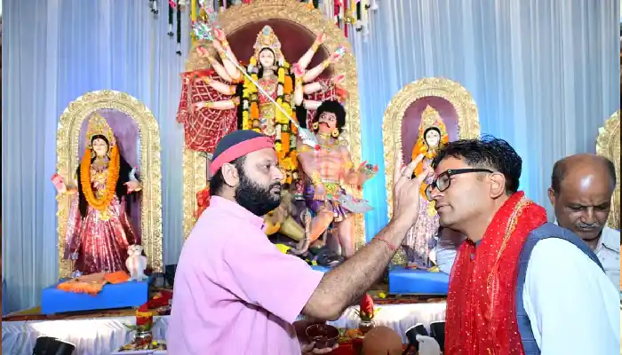 महानवमी पर वित्त मंत्री ओ.पी. चौधरी ने रायगढ़ के विभिन्न दुर्गा पूजा पंडालों में की माँ दुर्गा की पूजा-अर्चना
