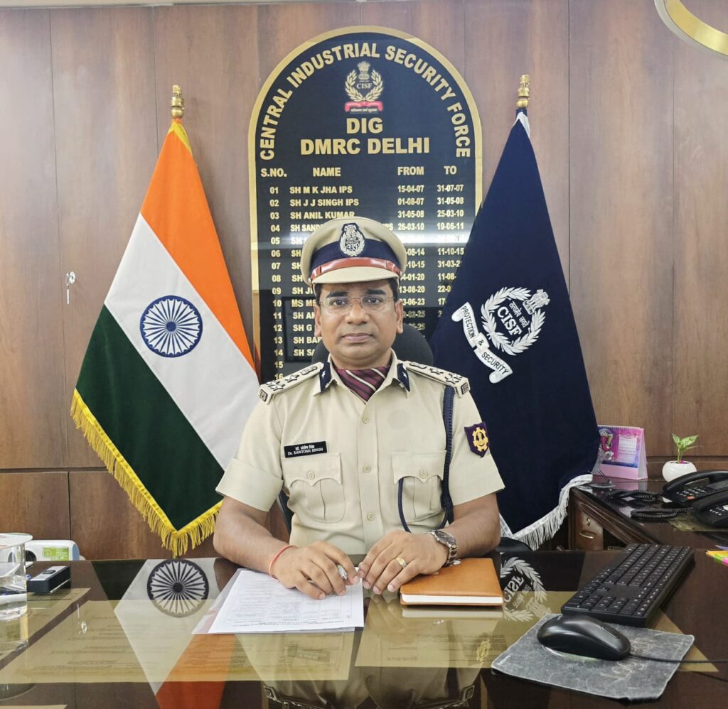 छत्तीसगढ़ के लाल ने संभाली दिल्ली की लाइफलाइन की कमान, IPS संतोष सिंह बने दिल्ली मेट्रो सुरक्षा के DIG