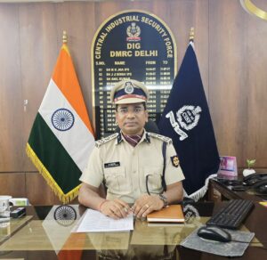 छत्तीसगढ़ के लाल ने संभाली दिल्ली की लाइफलाइन की कमान, IPS संतोष सिंह बने दिल्ली मेट्रो सुरक्षा के DIG