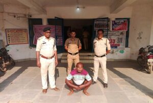 Raigarh: मामूली घरेलू विवाद में पत्नी की हत्या, आरोपी पति गिरफ्तार; न्यायिक रिमांड पर भेजा गया