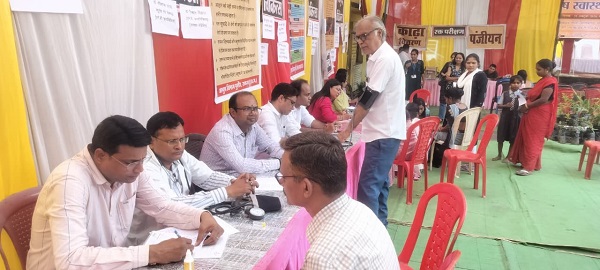 रायगढ़ के कौहाकुंडा में आयोजित जिलास्तरीय आयुष मेले में 635 लोगों का हुआ उपचार, निःशुल्क बांटी गई दवाइयां