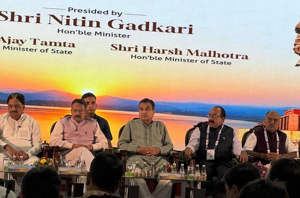 उप मुख्यमंत्री अरुण साव सड़क एवं राष्ट्रीय राजमार्ग पर राष्ट्रीय चिंतन शिविर में हुए शामिल