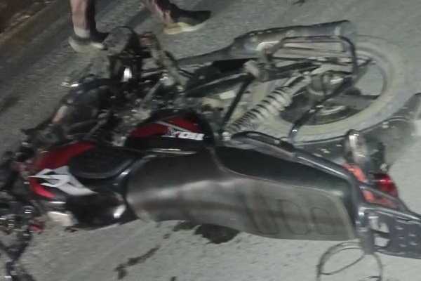 Jashpur News: एक ही परिवार के 3 लोगों की मौत, जशपुर में अज्ञात वाहन की टक्कर से हुआ दर्दनाक हादसा, परिवार में छाया मातम